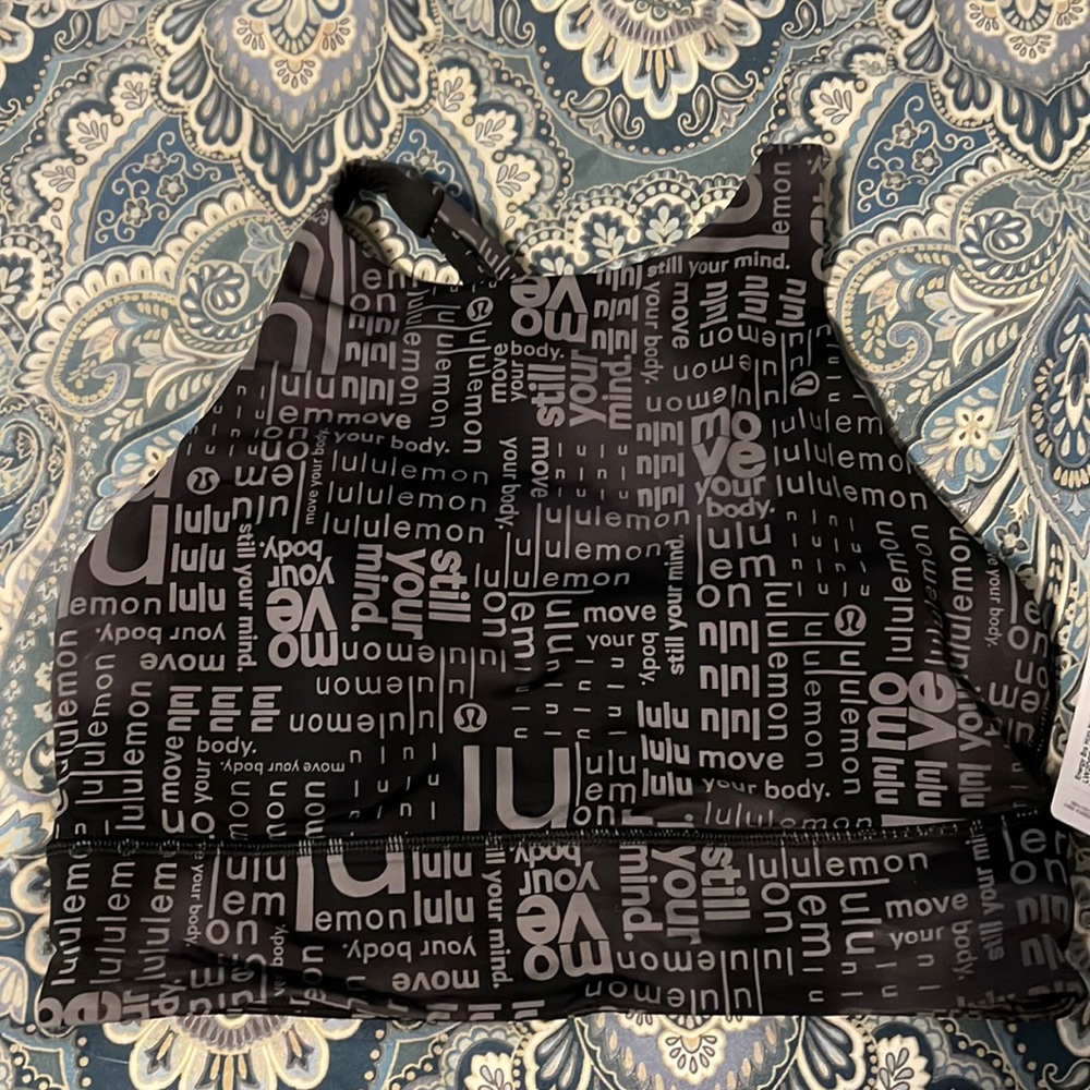Lululemon energy bra